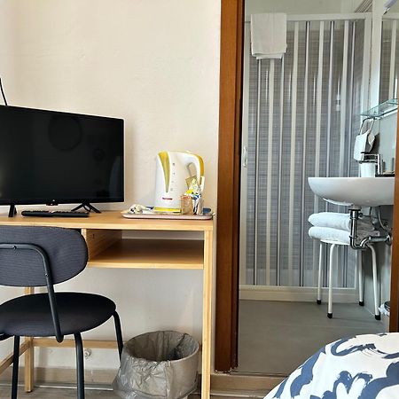 Hotel Cecile Пиза Экстерьер фото