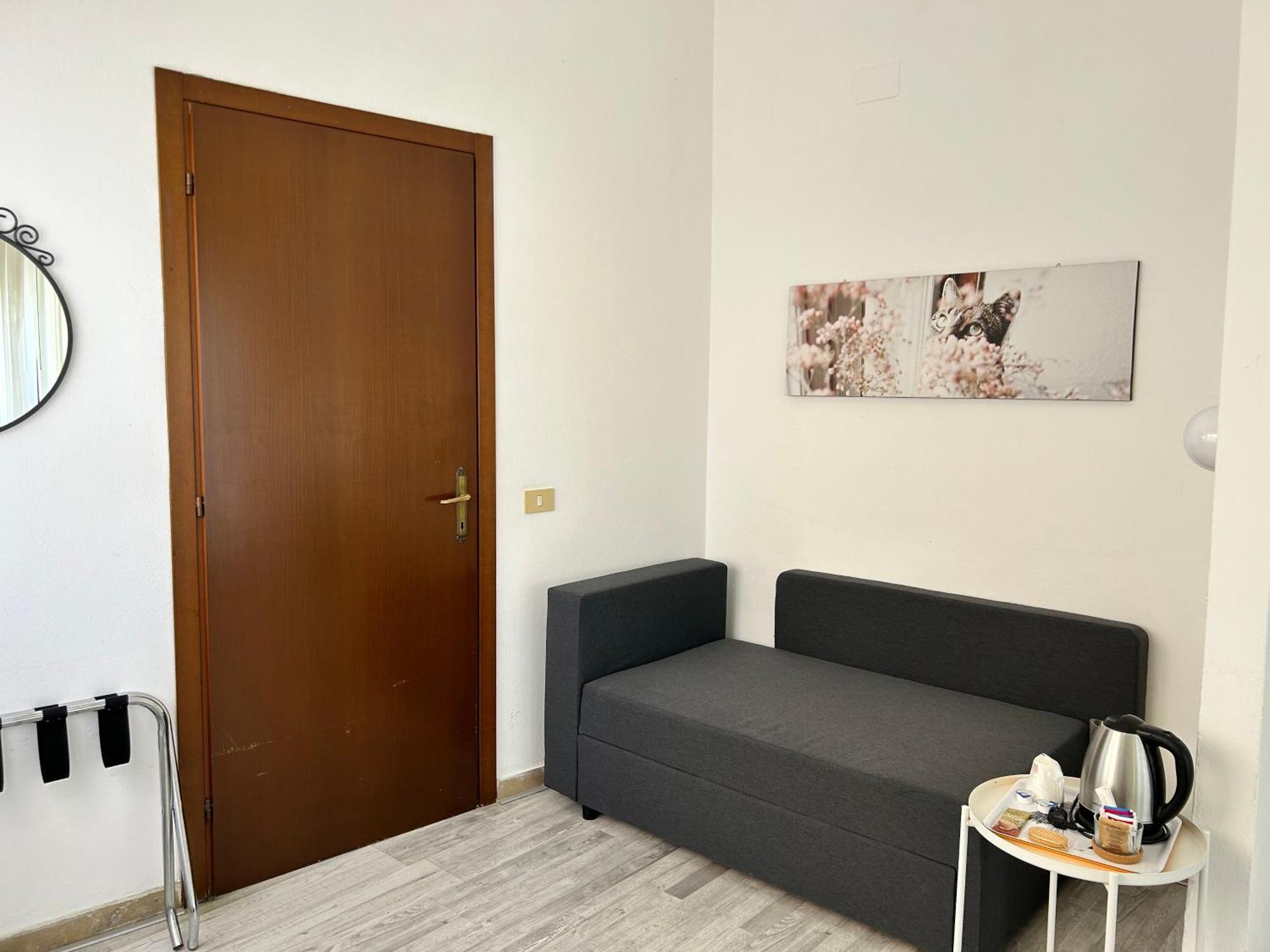 Hotel Cecile Пиза Экстерьер фото