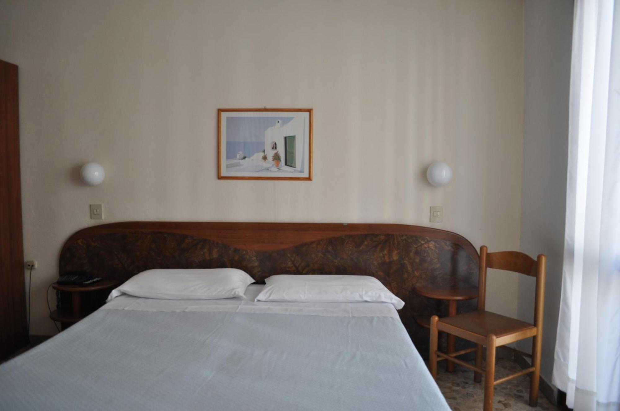 Hotel Cecile Пиза Экстерьер фото