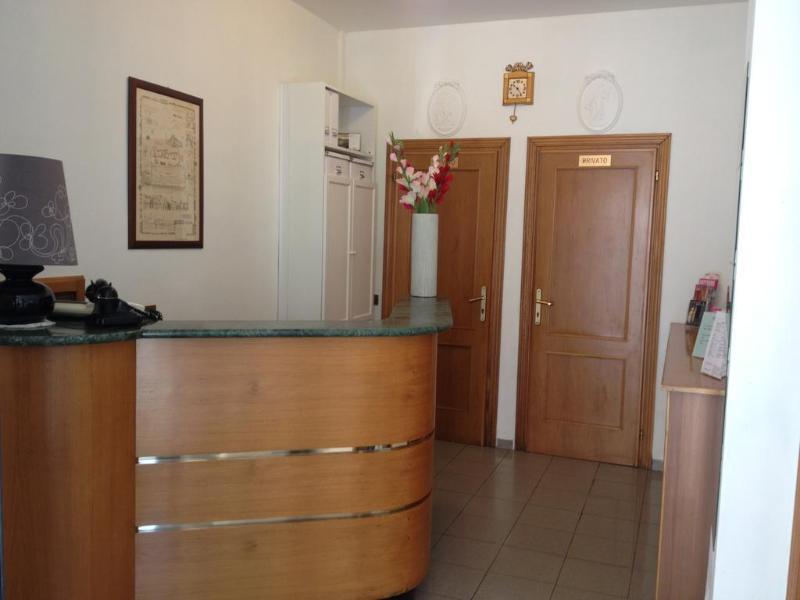 Hotel Cecile Пиза Экстерьер фото